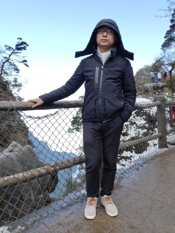 记录的地平线的第一张照片--莆田交友网