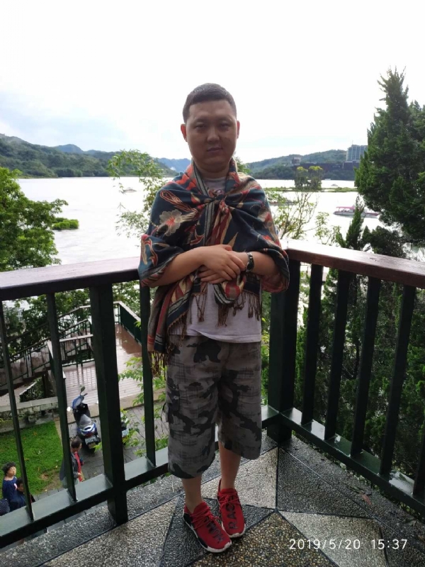 爱情里的俩个人的第一张照片--莆田交友网