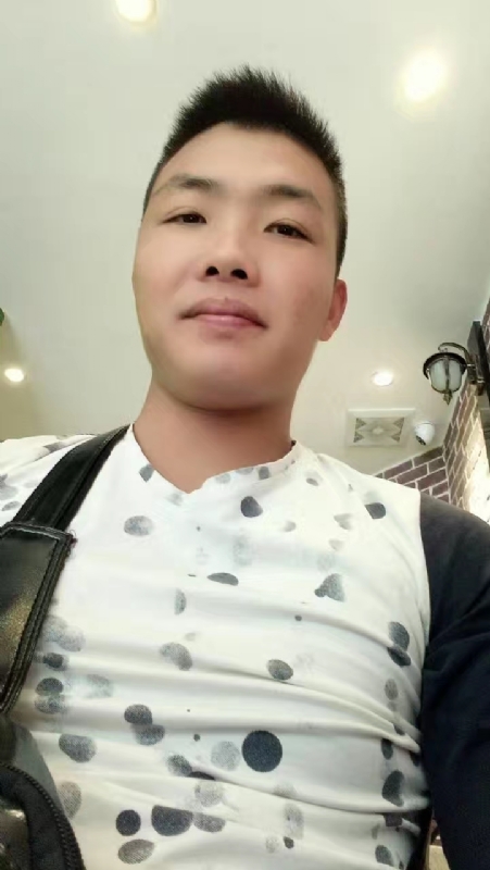 吃生蚝的小乖乖的第一张照片--莆田交友网