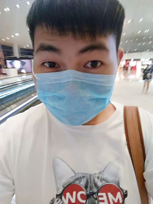 咔咔一顿的第一张照片--莆田交友网