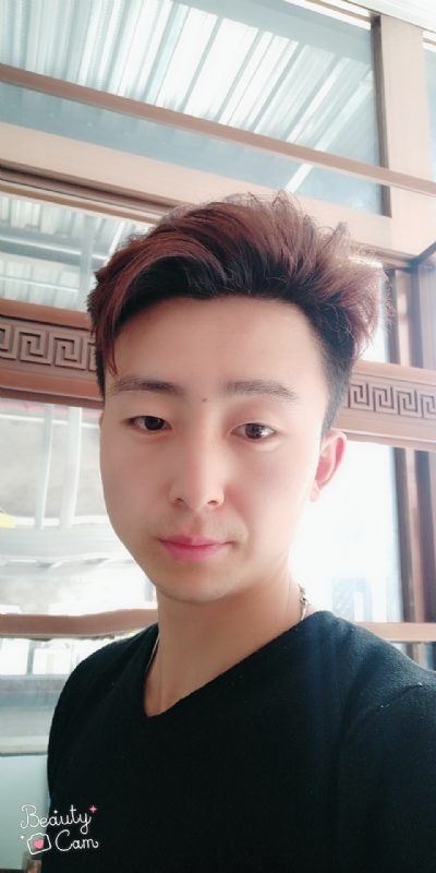 拼命微笑的第二张照片--莆田交友网