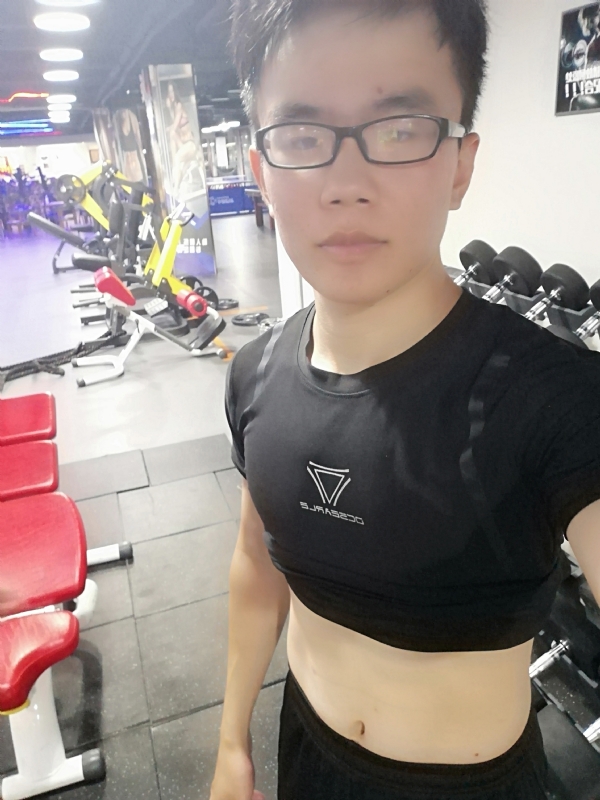 石榴裙下的第一张照片--莆田交友网