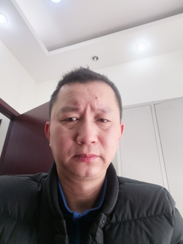 相视而笑的第一张照片--莆田交友网