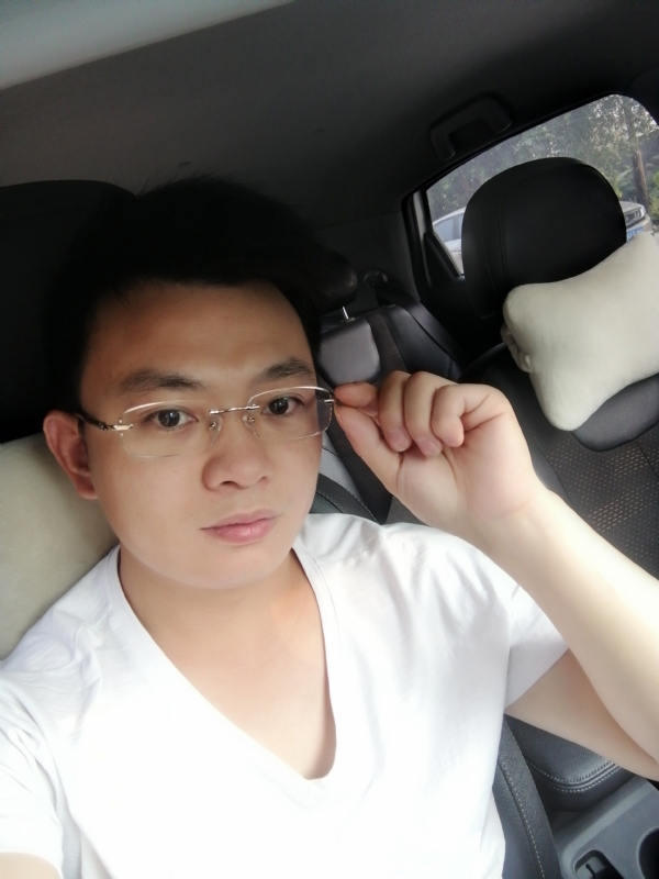 幸福的拥抱的第二张照片--莆田交友网
