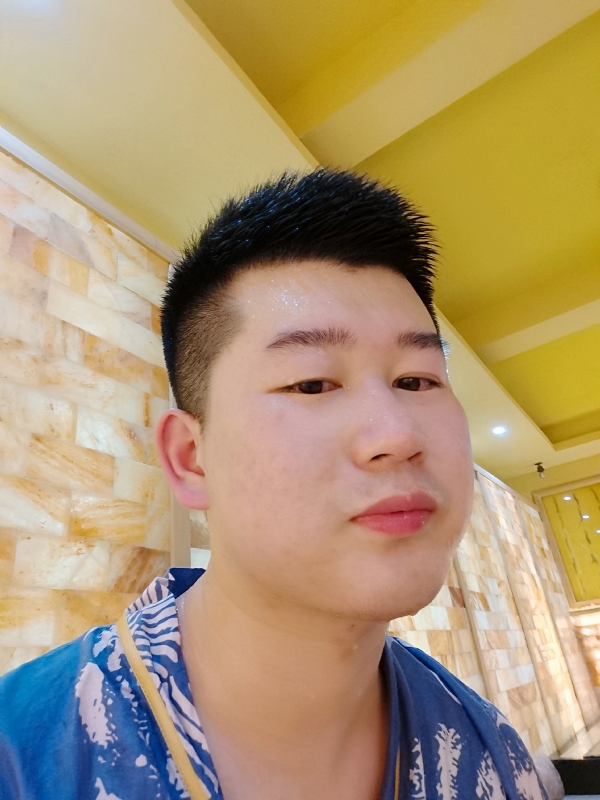 六月与阿十二的第一张照片--莆田交友网