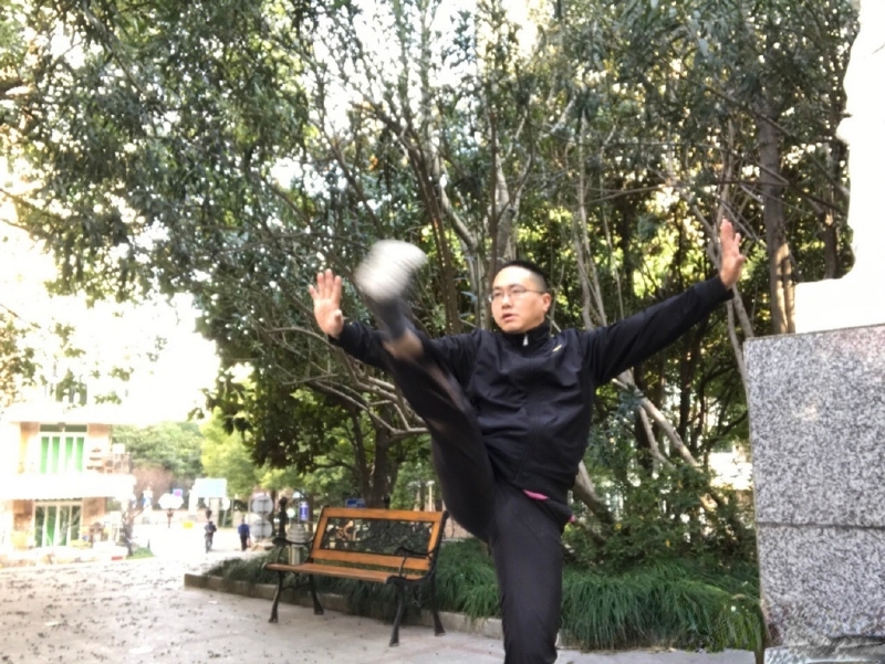 自故深情好受伤的第三张照片--莆田交友网