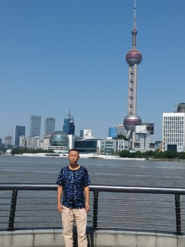 伪装浪漫的第一张照片--莆田交友网