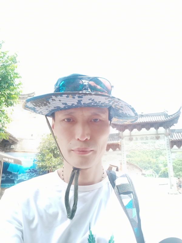 童群海的第一张照片--莆田交友网
