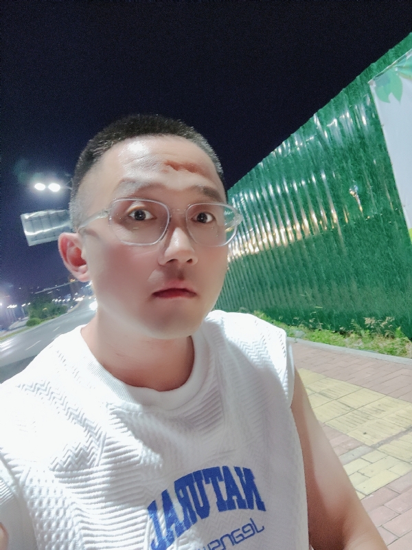 清风烈酒的第一张照片--莆田交友网