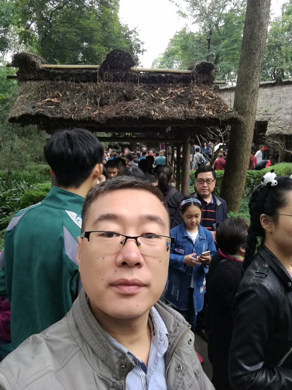 撑起一片天的第一张照片--莆田交友网