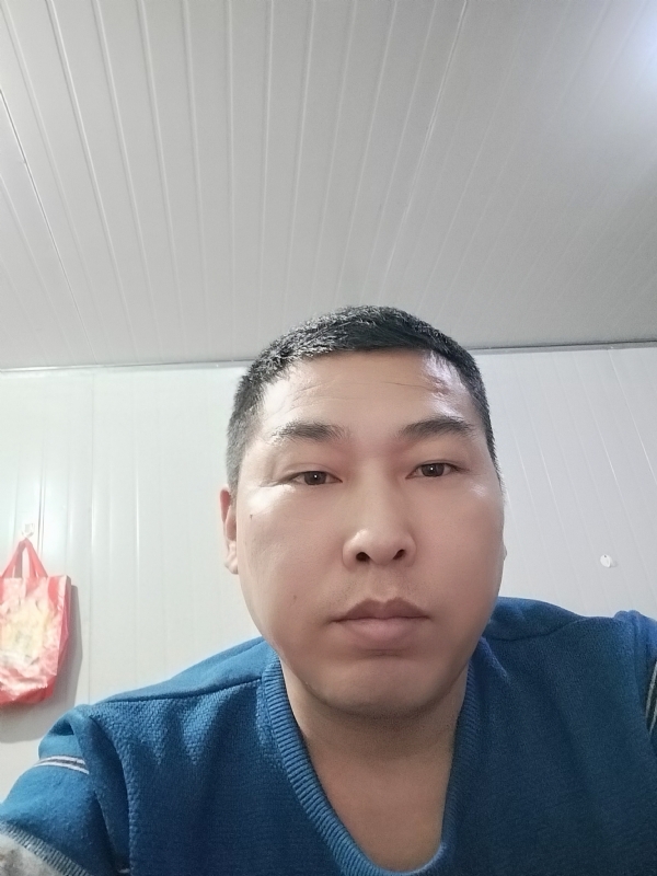 开着拖拉机去兜风的第一张照片--莆田交友网