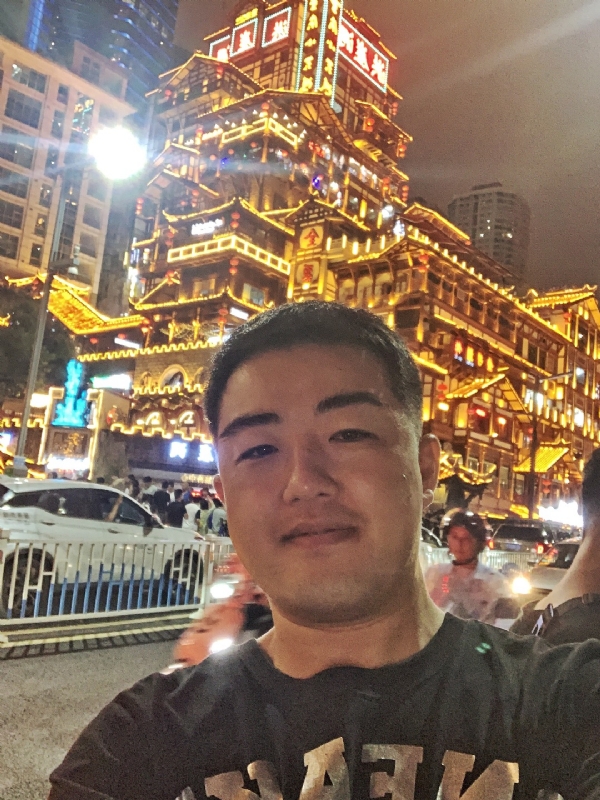 钢铁侠的第一张照片--莆田交友网