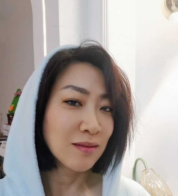 火玫瑰的第一张照片--莆田交友网