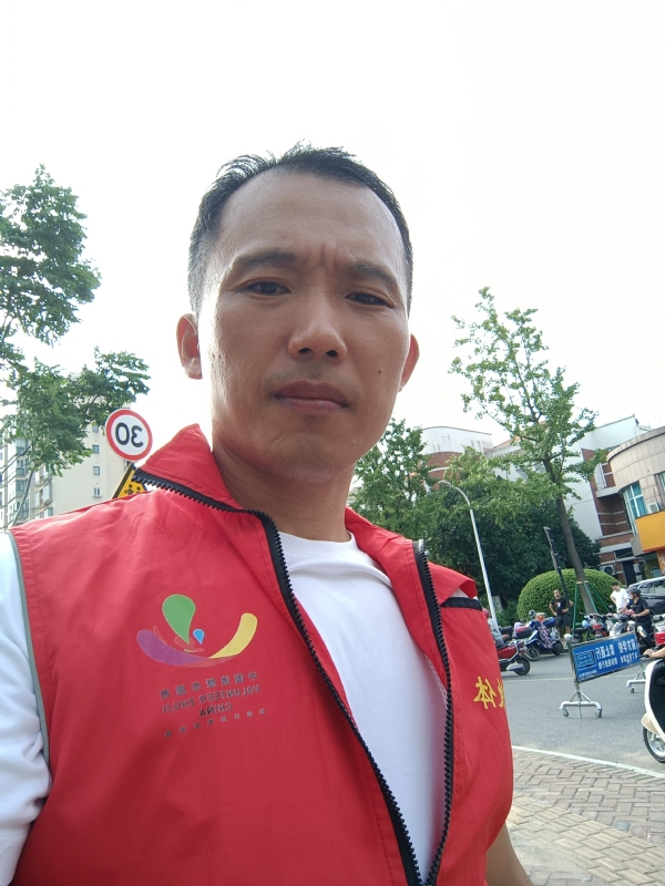 难遇难求的第一张照片--莆田交友网