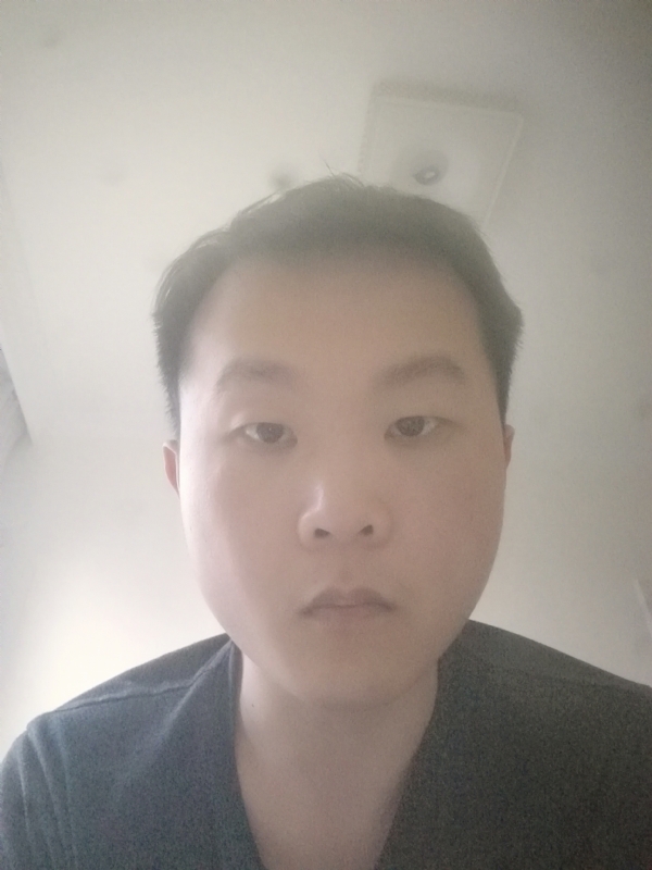 下个瞬间的你的第一张照片--莆田交友网