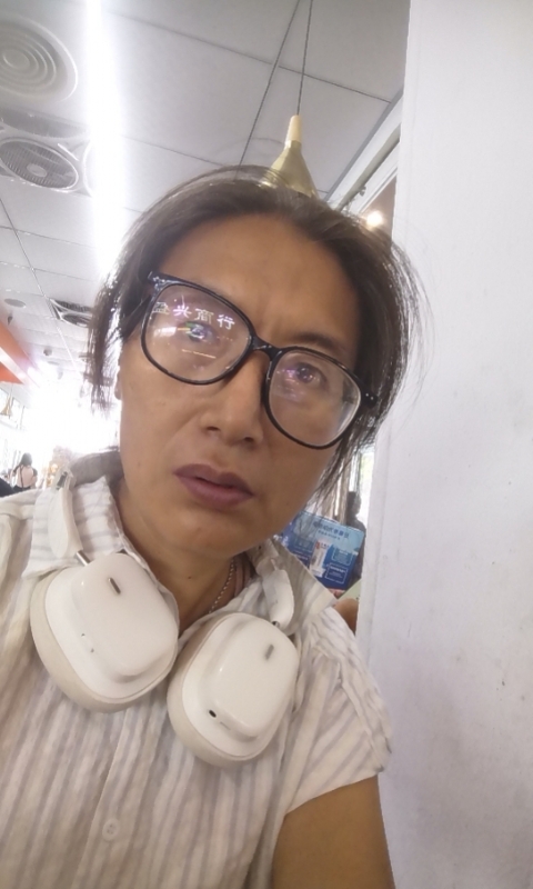 冬天的蔷薇的第三张照片--莆田交友网