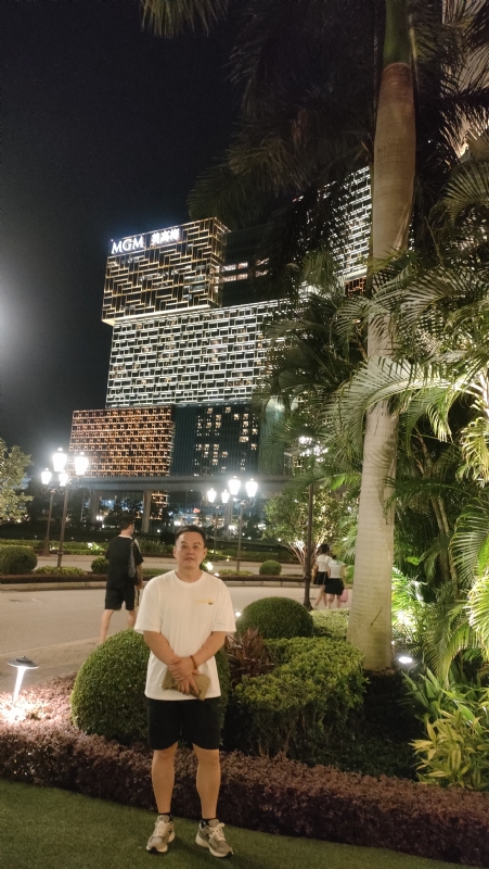 熟悉的身影的第一张照片--莆田交友网